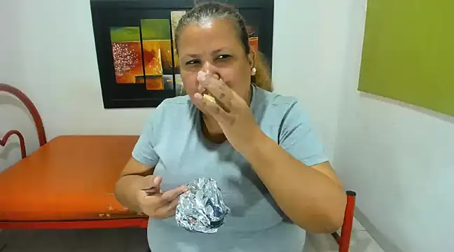 Snapshot of beckyummys chatting on March 4, 2025, 12:55 pm beckyummys online show from March 4, 2025, 12:55 pm