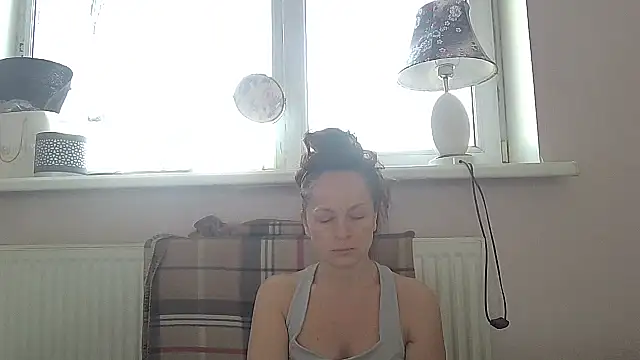 LindaStarS online show from March 15, 2026, 6:31 am