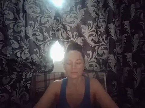 LindaStarS online show from February 20, 2025, 5:44 am