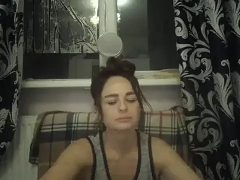 LindaStarS online show from March 16, 2025, 5:28 pm