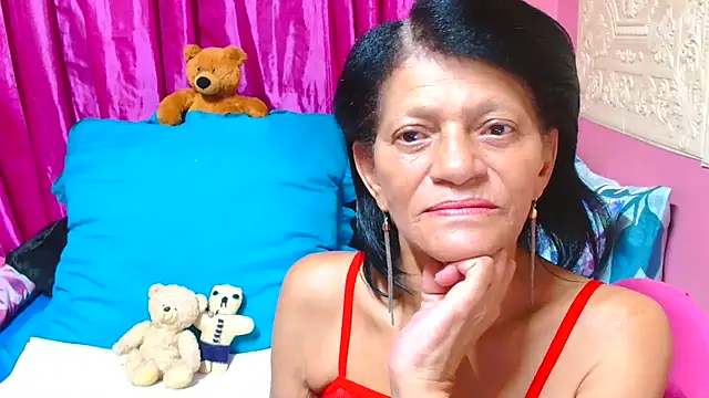 SLUTTYROXY online show from March 17, 2025, 5:27 pm