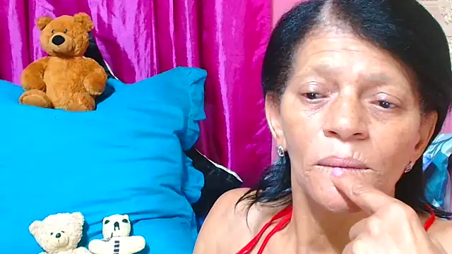 SLUTTYROXY online show from March 20, 2025, 8:40 pm
