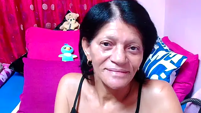 SLUTTYROXY online show from September 12, 2025, 5:07 am