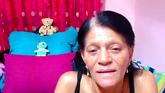 SLUTTYROXY online show from September 29, 2025, 5:58 am