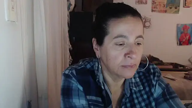 stefilove10 online show from November 20, 2025, 2:29 pm