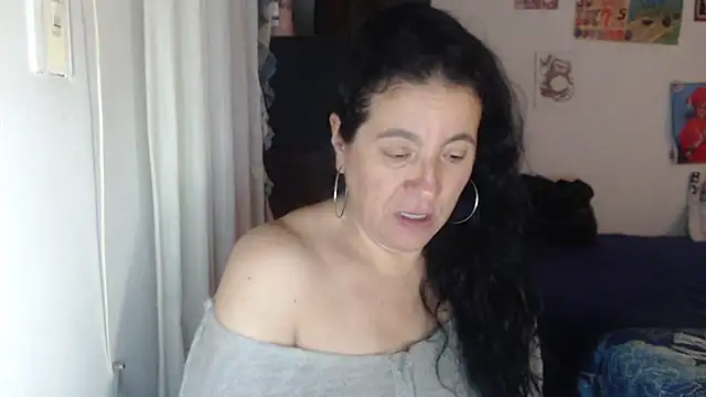 stefilove10 online show from April 29, 2026, 1:59 pm