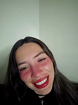 loveuu-bae online show from March 17, 2026, 2:14 am