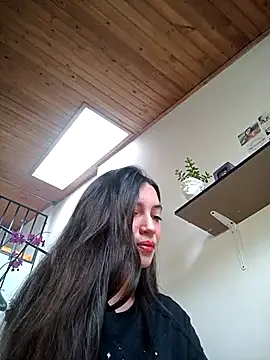 loveuu-bae online show from February 23, 2025, 10:09 pm