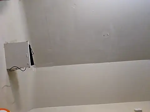 UncutHammer69 online show from October 3, 2025, 4:58 am