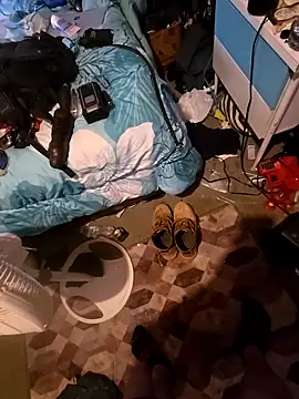 UncutHammer69 online show from April 22, 2026, 4:14 pm