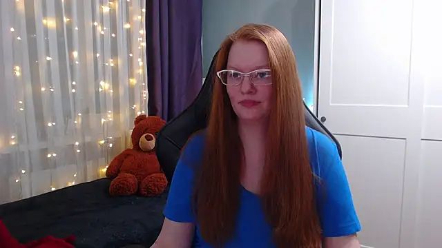 Snapshot of Lady_Inari chatting on February 22, 2025, 9:15 pm Lady Inari online show from February 22, 2025, 9:15 pm
