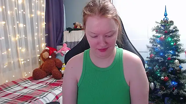Snapshot of Lady_Inari chatting on January 1, 2025, 5:11 pm Lady Inari online show from January 1, 2025, 5:11 pm