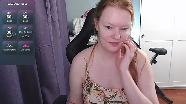 Snapshot of Lady_Inari chatting on September 11, 2025, 5:57 pm Lady Inari online show from September 11, 2025, 5:57 pm