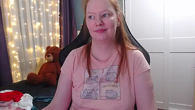 Snapshot of Lady_Inari chatting on January 22, 2025, 11:32 pm Lady Inari online show from January 22, 2025, 11:32 pm
