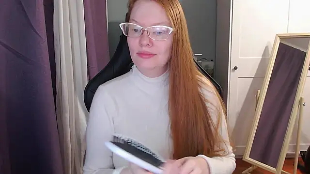 Snapshot of Lady_Inari chatting on May 18, 2026, 10:36 pm Lady Inari online show from May 18, 2026, 10:36 pm