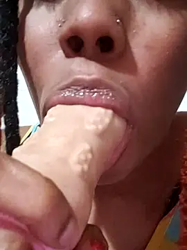 Snapshot of HONEYSWEETS_LIVE chatting on March 5, 2026, 3:58 am HONEYSWEETS LIVE online show from March 5, 2026, 3:58 am