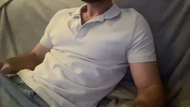 Pmendes19998 online show from September 30, 2025, 6:14 pm