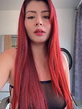 LINDA PATTY94 online show from November 22, 2025, 3:22 pm