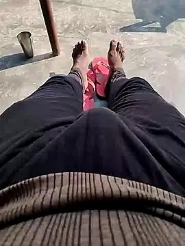 Snapshot of bigh96dik chatting on December 26, 2024, 5:58 am bigh96dik online show from December 26, 2024, 5:58 am