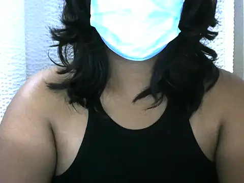 Artinah22 online show from December 3, 2025, 5:45 pm