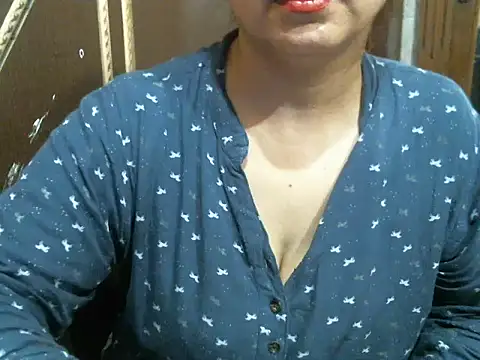 Snapshot of UrsMansi chatting on September 28, 2025, 9:00 pm UrsMansi online show from September 28, 2025, 9:00 pm