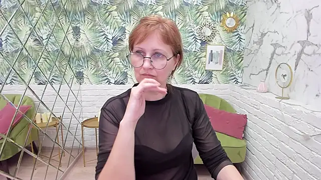 Paris Cherry online show from March 20, 2025, 2:19 am