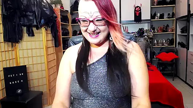 LindaDaemonX online show from November 23, 2025, 8:13 am