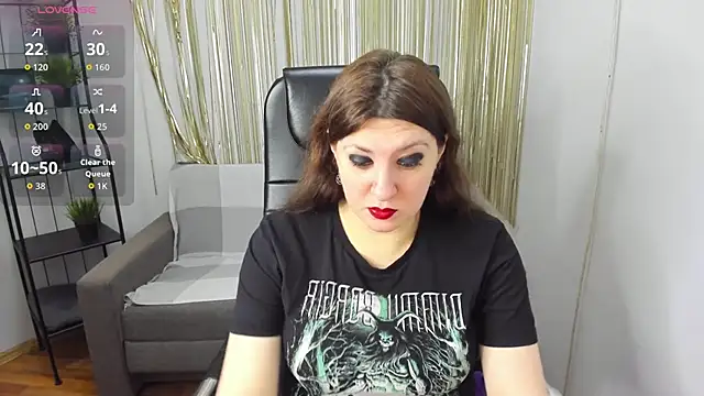 Snapshot of Black_Black_Rose chatting on October 25, 2025, 8:31 pm Black Black Rose online show from October 25, 2025, 8:31 pm