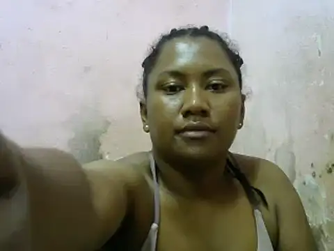 cutybigass online show from February 5, 2025, 8:14 pm