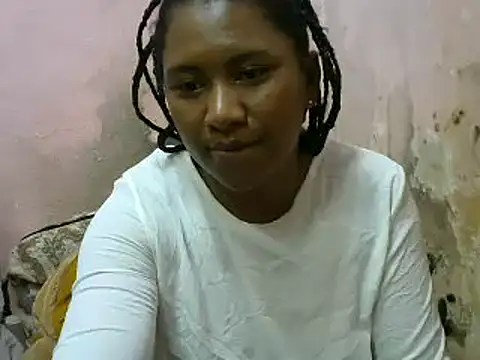 cutybigass online show from February 5, 2025, 11:17 pm