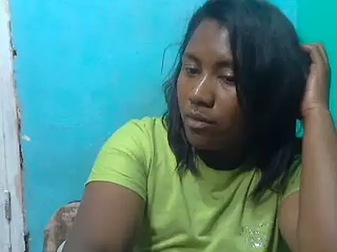 Snapshot of cutybigass chatting on February 4, 2026, 6:36 pm cutybigass online show from February 4, 2026, 6:36 pm