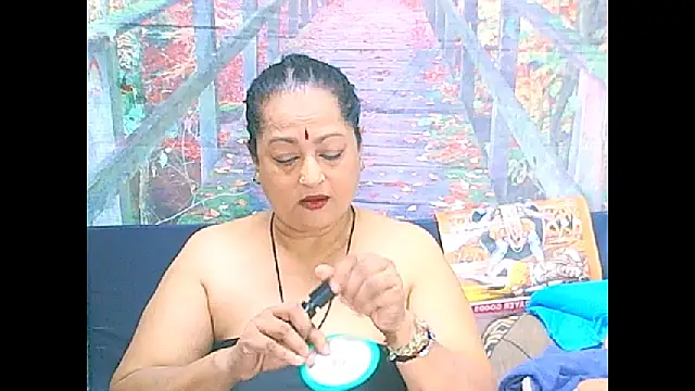 Snapshot of matureindian chatting on January 18, 2026, 6:00 pm matureindian online show from January 18, 2026, 6:00 pm