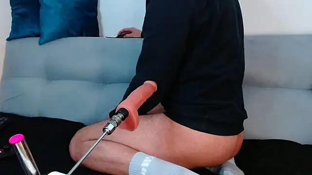 TonyCollins  online show from April 10, 2026, 9:55 pm