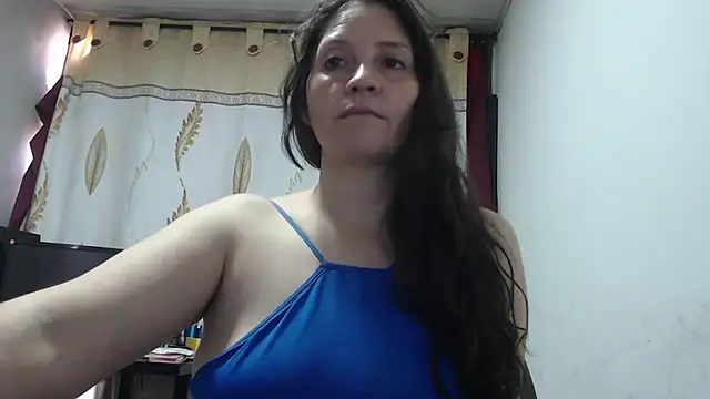 Snapshot of angel_sw chatting on October 13, 2025, 8:10 pm angel sw online show from October 13, 2025, 8:10 pm