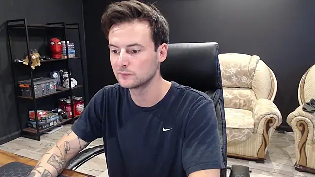 MihasikD online show from September 19, 2025, 5:44 am