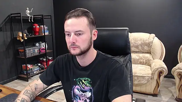 MihasikD online show from October 16, 2025, 9:39 am