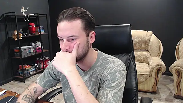 MihasikD online show from November 21, 2025, 7:40 am