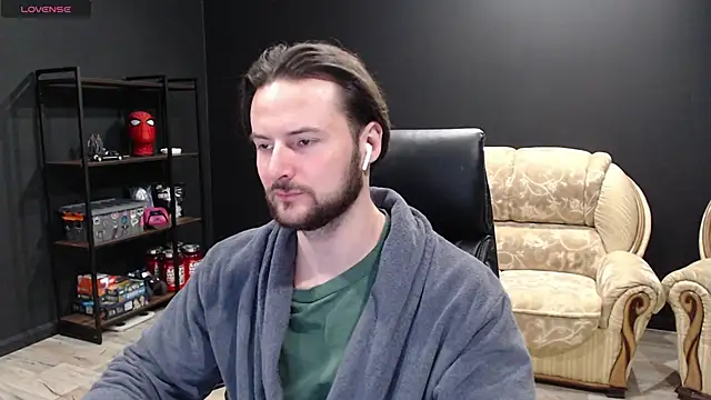 MihasikD online show from February 25, 2025, 10:42 pm