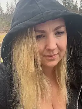 Snapshot of Anna_Alexa chatting on February 28, 2025, 10:09 am Anna Alexa online show from February 28, 2025, 10:09 am