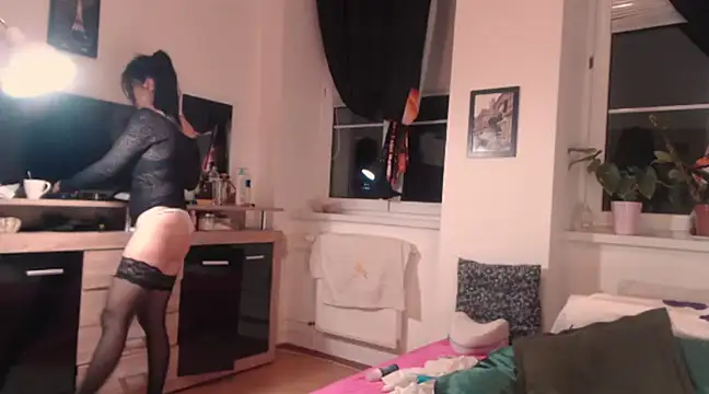 Snapshot of AprilOneil1 chatting on February 25, 2025, 8:11 pm AprilOneil1 online show from February 25, 2025, 8:11 pm