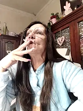 Snapshot of Melmamalhuda@xh chatting on December 16, 2025, 10:41 am Melmamalhudaxh online show from December 16, 2025, 10:41 am