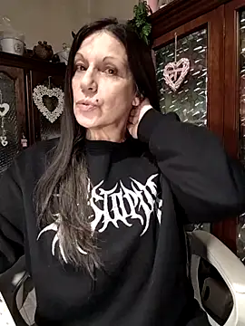 Snapshot of Melmamalhuda@xh chatting on December 19, 2025, 11:07 pm Melmamalhudaxh online show from December 19, 2025, 11:07 pm