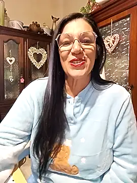 Snapshot of Melmamalhuda@xh chatting on November 18, 2025, 10:07 am Melmamalhudaxh online show from November 18, 2025, 10:07 am