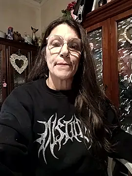 Snapshot of Melmamalhuda@xh chatting on January 7, 2026, 4:56 pm Melmamalhudaxh online show from January 7, 2026, 4:56 pm