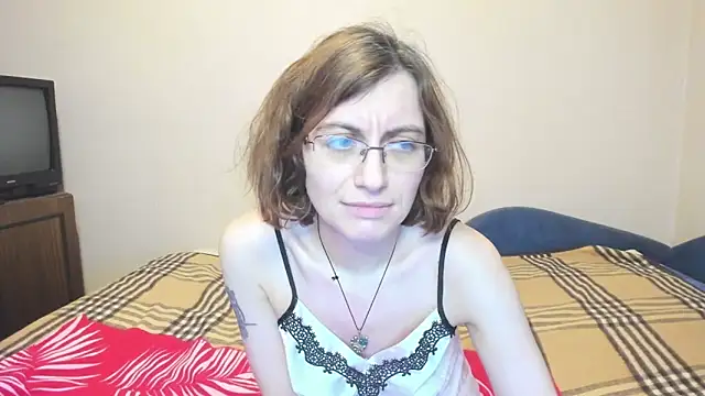 MarilynDream online show from February 7, 2025, 10:09 pm
