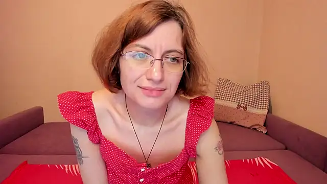 Snapshot of MarilynDream chatting on January 17, 2026, 12:48 am MarilynDream online show from January 17, 2026, 12:48 am