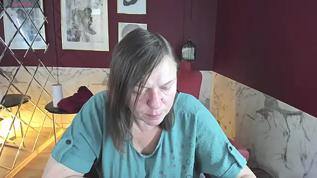 Snapshot of KellyPerfection chatting on September 24, 2025, 5:25 am KellyPerfection online show from September 24, 2025, 5:25 am