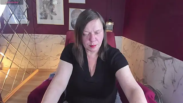 Snapshot of KellyPerfection chatting on October 28, 2025, 5:56 pm KellyPerfection online show from October 28, 2025, 5:56 pm