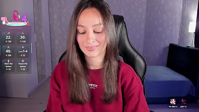 Snapshot of EllaFresh chatting on September 29, 2025, 12:17 am EllaFresh online show from September 29, 2025, 12:17 am