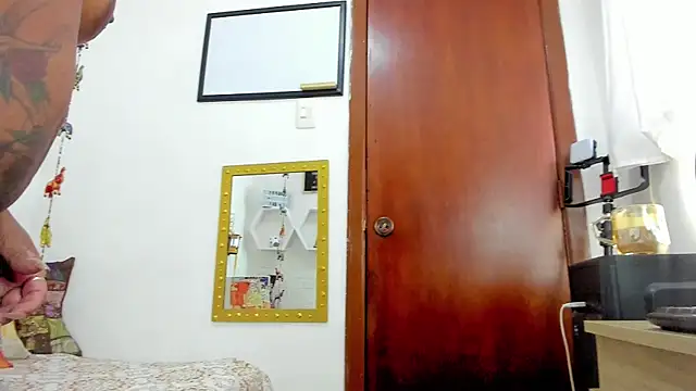 LadyNahir online show from September 8, 2025, 8:08 pm
